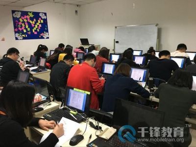 参加千锋大连Web前端培训 攻克难关积淀硬实力